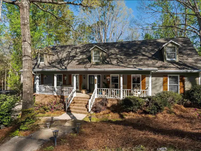 620 Mermont Dr