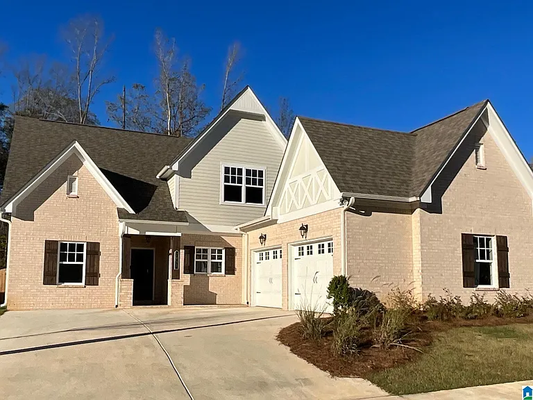 2437 Murphy Pass
